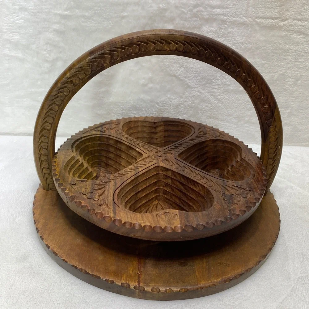 Hand Carved Collapsible‎ Wooden Fruit Basket Heart Design 4 Compartment Trivet
